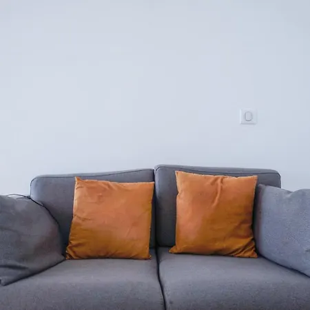 Bright Flat In The 18th Апартаменты *