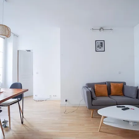 Bright Flat In The 18th Apartamento Paris