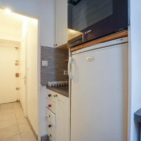 Bright Flat In The 18th Apartamento